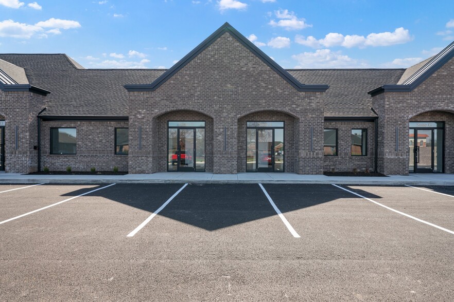 1815 Destiny Ln, Bowling Green, KY à louer - Photo de l’immeuble – Image 2 sur 16