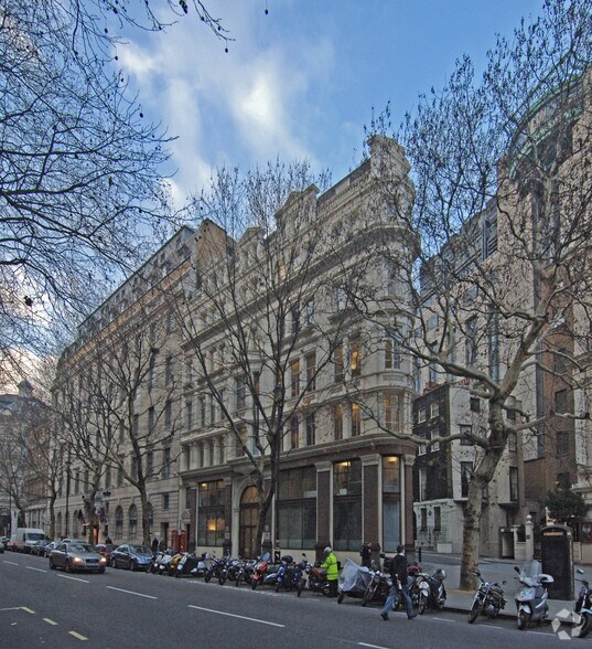 16 Northumberland Ave, Londres à louer - Photo de l’immeuble – Image 1 sur 8
