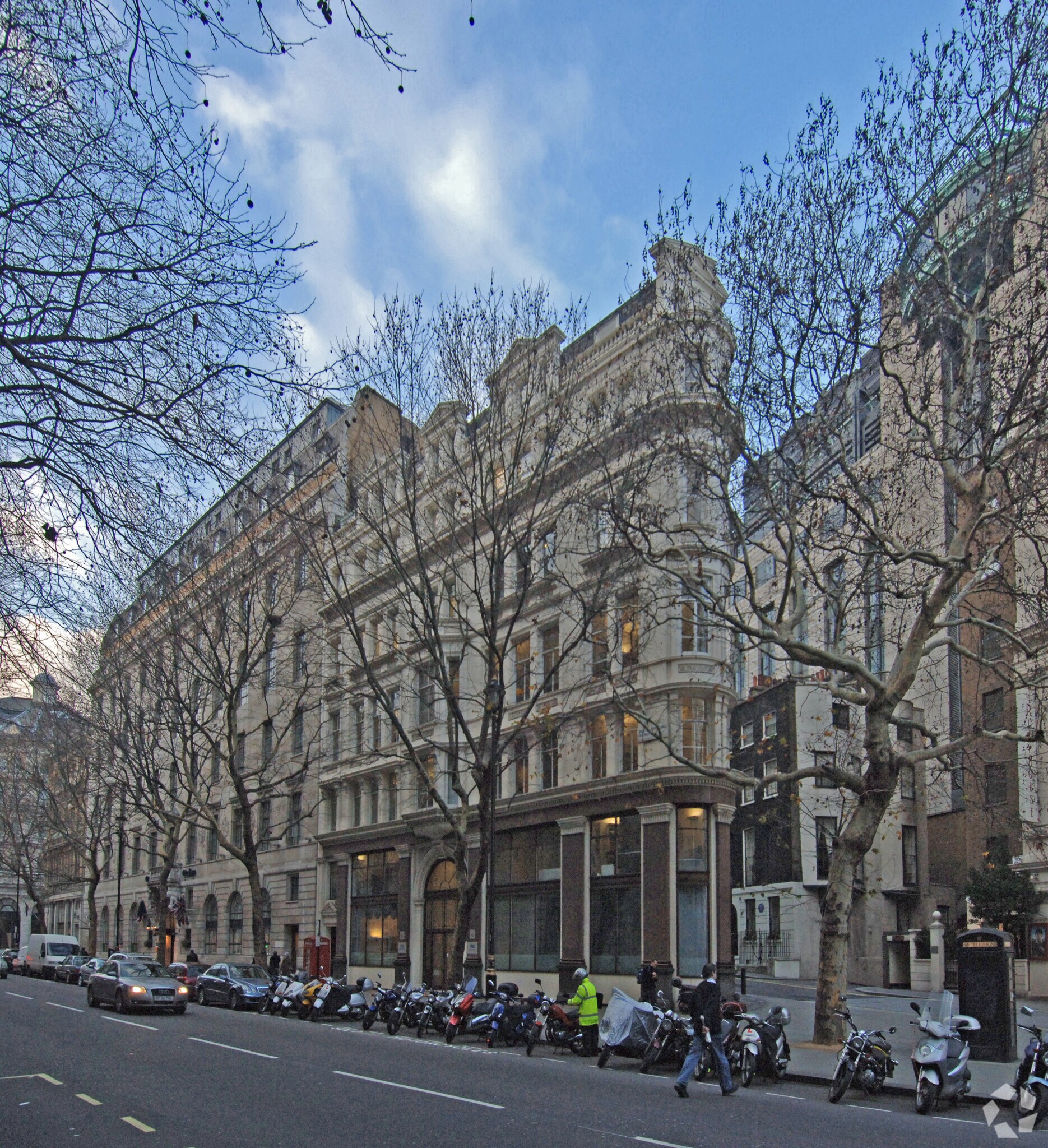 16 Northumberland Ave, Londres à louer Photo de l’immeuble– Image 1 sur 9