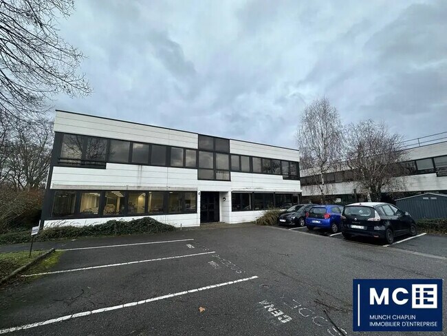 Plus de détails pour Bureau à louer