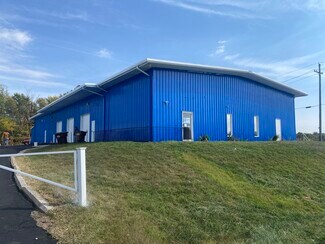 Plus de détails pour 3345 Commerce Dr, Columbus, IN - Industriel/Logistique à louer
