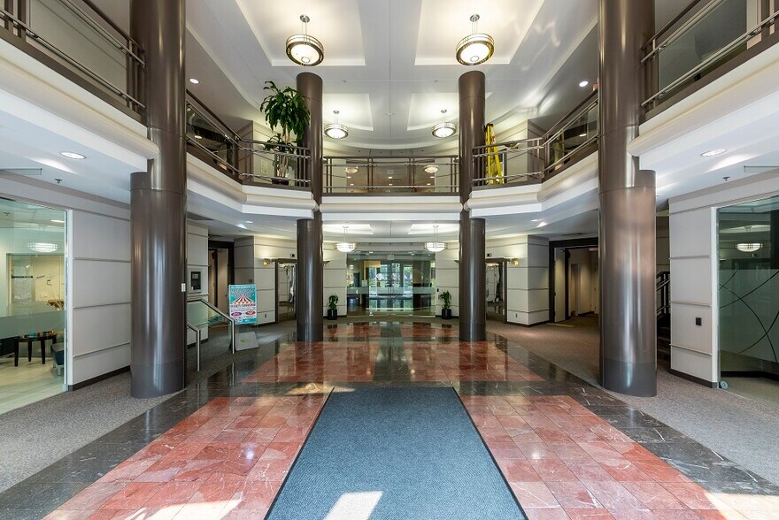 13775 Commerce Pky, Richmond, BC à louer - Photo intérieure – Image 2 sur 15