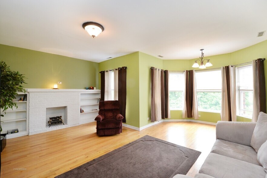 108 N Hamlin Blvd, Chicago, IL à vendre - Photo de l’immeuble – Image 2 sur 23
