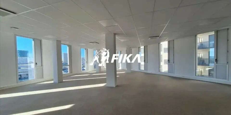 Bureau dans Bordeaux à louer Photo intérieure– Image 1 sur 17