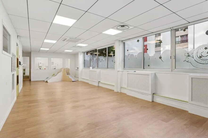 Bureau dans Vincennes à vendre - Photo intérieure – Image 2 sur 12