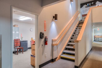 1305-1309 SE Armour Rd, Bend, OR à louer Photo intérieure– Image 2 sur 10