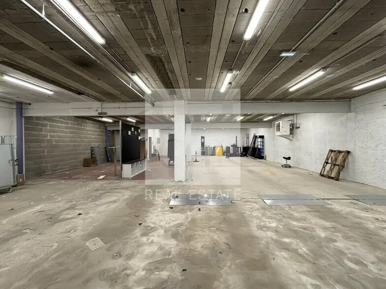 Local d’activités dans Dardilly à louer - Photo intérieure – Image 3 sur 12