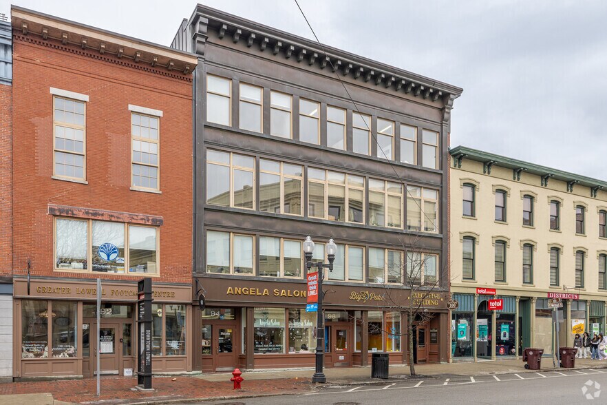 100 Merrimack St, Lowell, MA à louer - Photo principale – Image 1 sur 5