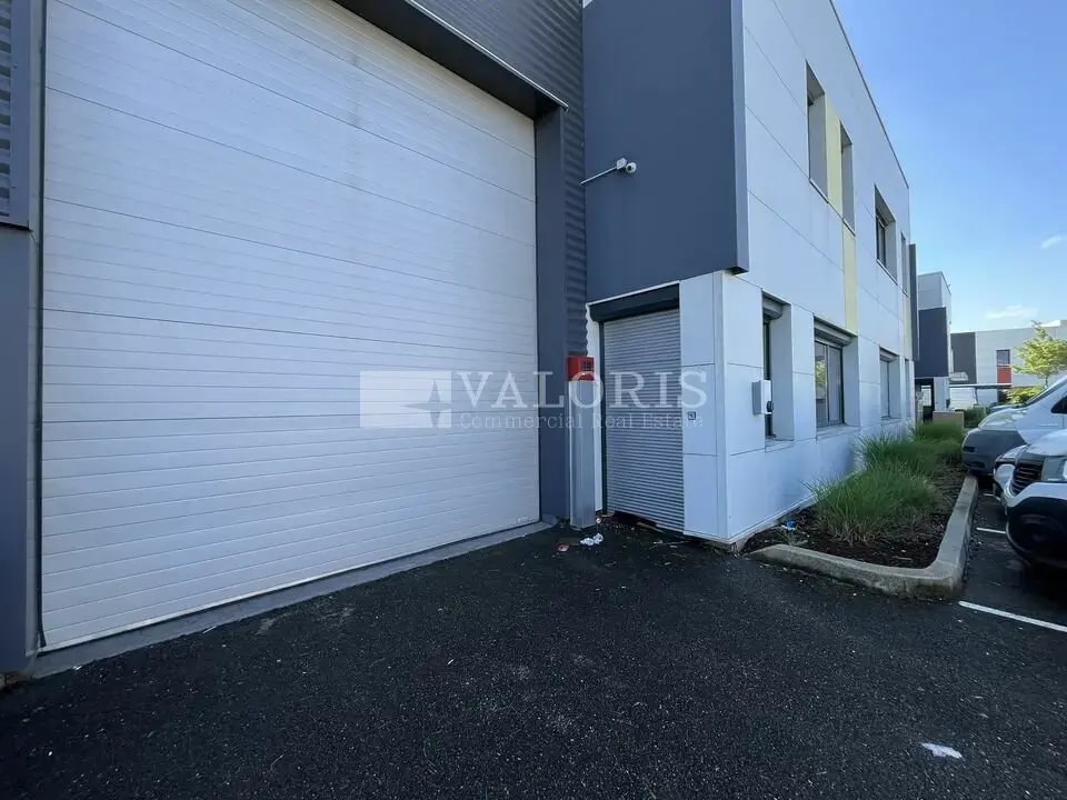 73 Rue Mathieu Dussurgey, Saint-Fons à vendre Photo de l’immeuble– Image 1 sur 4