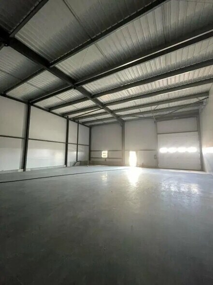 Local d’activités dans Vannes à louer - Photo intérieure – Image 3 sur 3