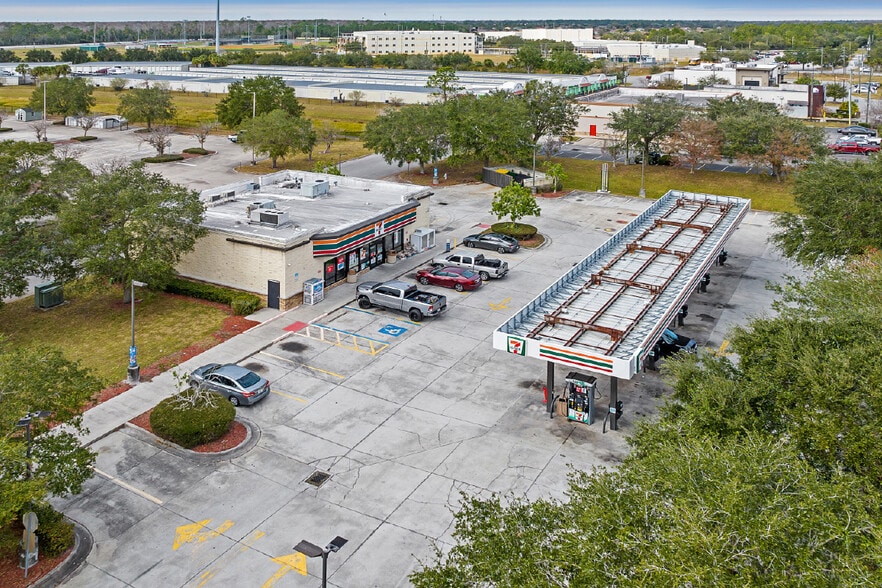 4400 Pleasant Hill Rd, Kissimmee, FL à vendre - Photo de l’immeuble – Image 2 sur 3
