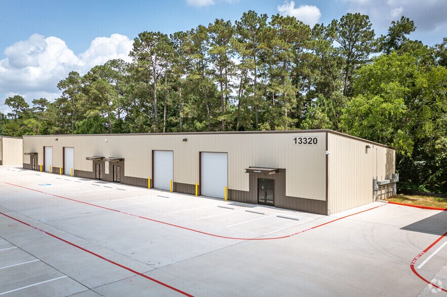 13310-13380 Telge Rd, Cypress, TX à louer - Photo de l’immeuble – Image 3 sur 13