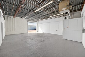 410-420 Lillard Rd, Arlington, TX à louer Photo intérieure– Image 2 sur 6