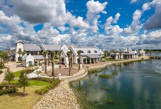 Plus de détails pour 1561 Lakefront Dr, Lakewood Ranch, FL - Local commercial à louer