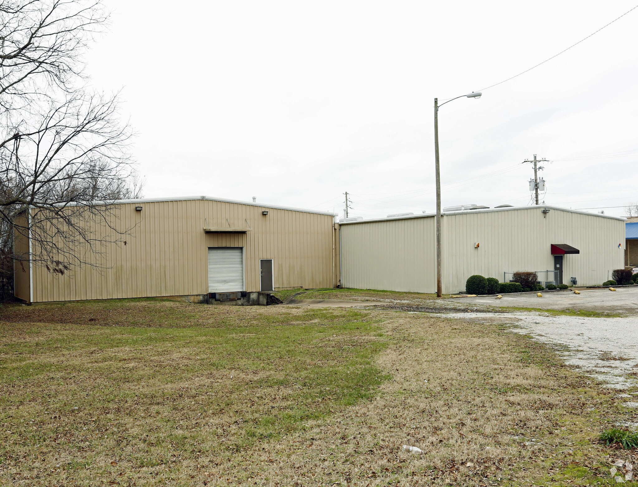 408 Sterling St, Jackson, TN à louer Photo principale– Image 1 sur 5