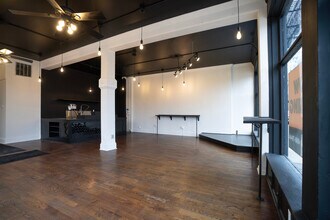 824 Elm St, Cincinnati, OH à louer Photo intérieure– Image 1 sur 11
