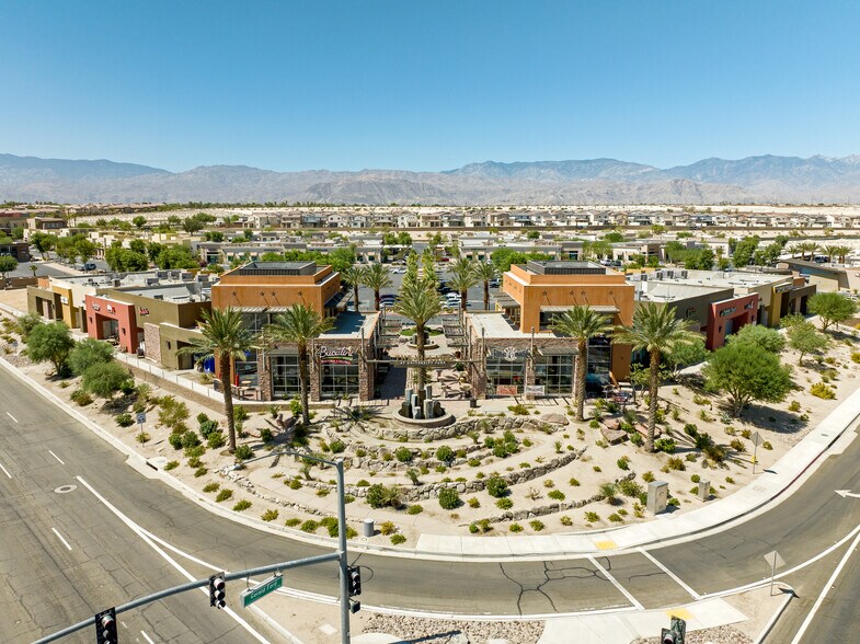 36891 Cook St, Palm Desert, CA à louer - Photo de l’immeuble – Image 2 sur 5