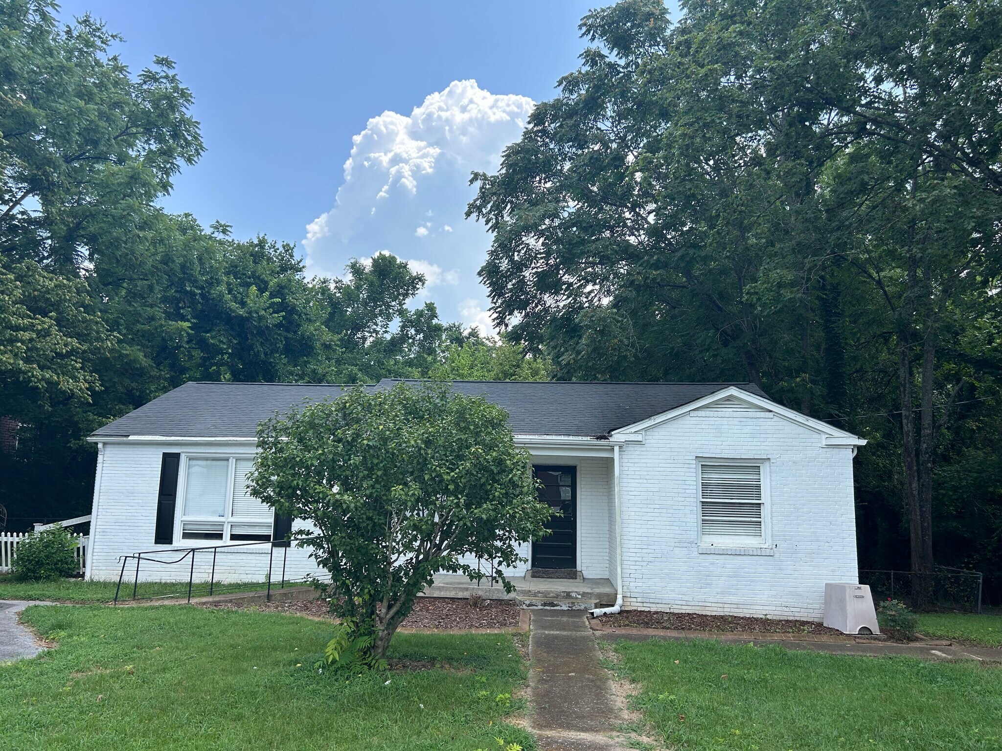 1191 W Main St, Franklin, TN à vendre Photo de l’immeuble– Image 1 sur 10