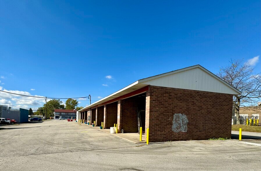 6283 Transit Rd, Depew, NY à vendre - Photo de l’immeuble – Image 2 sur 23