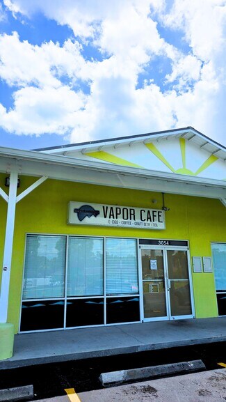 Plus de détails pour 3042-3064 Cypress Gardens Rd, Winter Haven, FL - Local commercial à louer