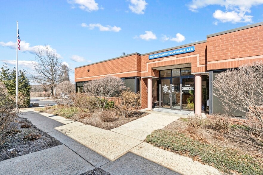 200 Mineral Springs Rd, Rockaway, NJ à louer - Photo principale – Image 1 sur 92