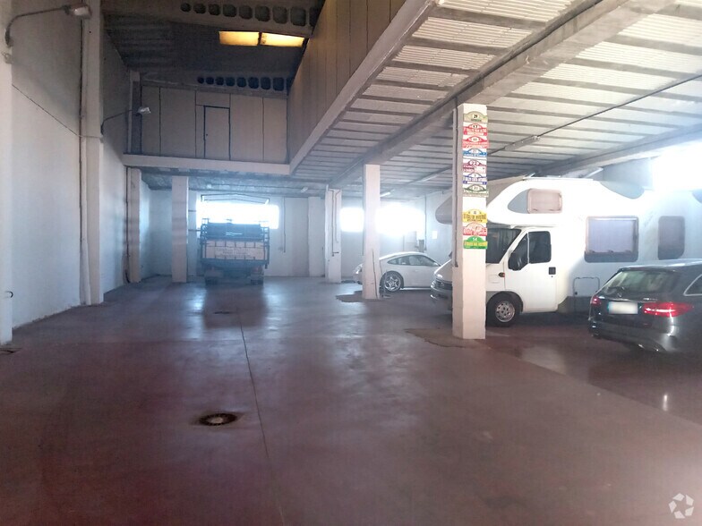 Industriel/Logistique dans Ávila, Ávila à louer - Photo de l’immeuble – Image 3 sur 15