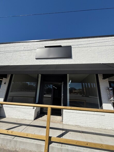 1823-1841 Wade Hampton Blvd, Greenville, SC à louer - Photo de l’immeuble – Image 2 sur 22