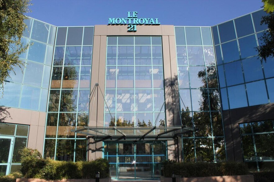 21 Avenue Du Québec, Villebon-sur-Yvette à louer - Photo de l’immeuble – Image 1 sur 10