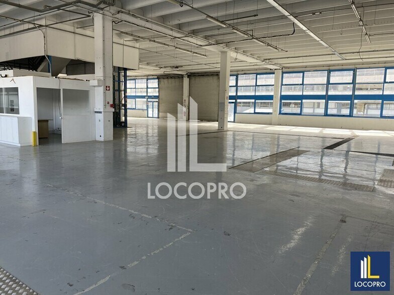 Industriel/Logistique dans Carros à louer - Photo intérieure – Image 3 sur 6