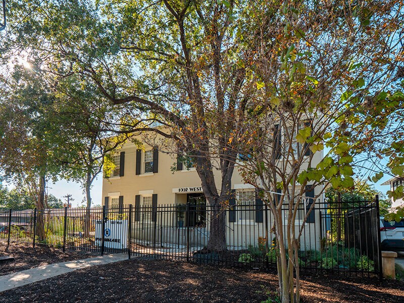 1002 West Ave, Austin, TX à louer Photo principale– Image 1 sur 23