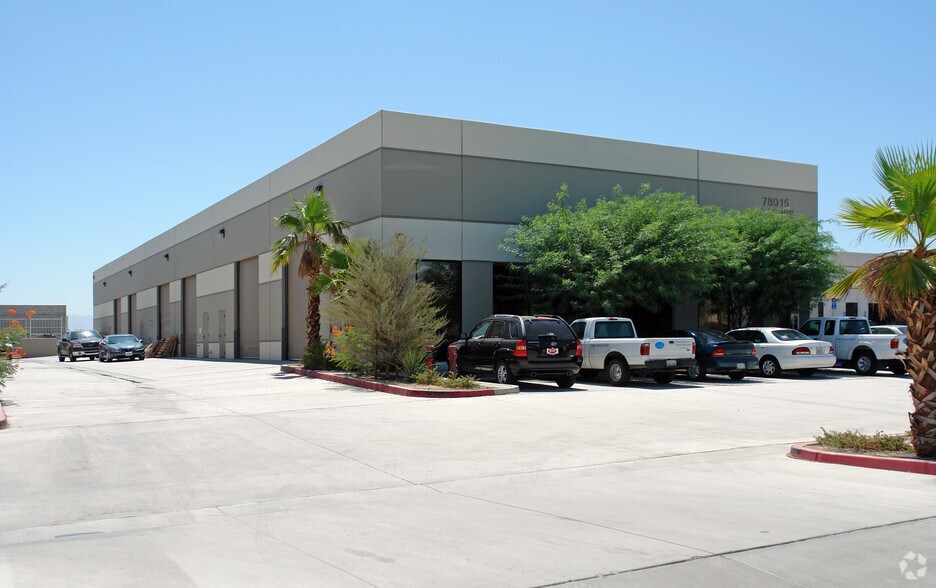 78015 Wildcat Dr, Palm Desert, CA à louer - Photo de l’immeuble – Image 3 sur 5