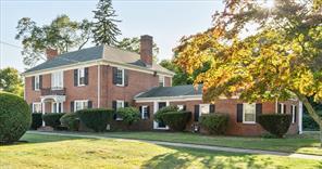 873 Warwick Ave, Warwick, RI à vendre - Photo de l’immeuble – Image 2 sur 34