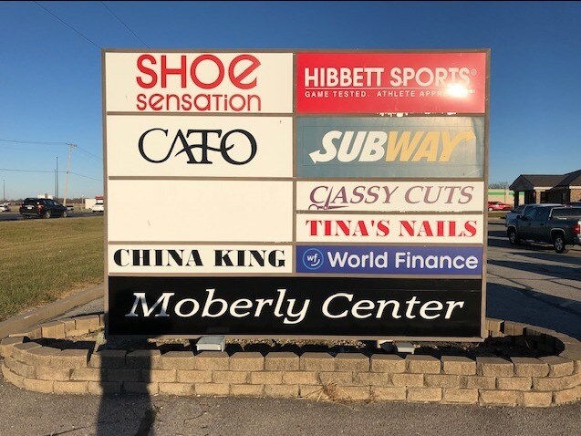 1320 E Highway 24, Moberly, MO à louer - Photo de l’enseigne sur pylône – Image 2 sur 6