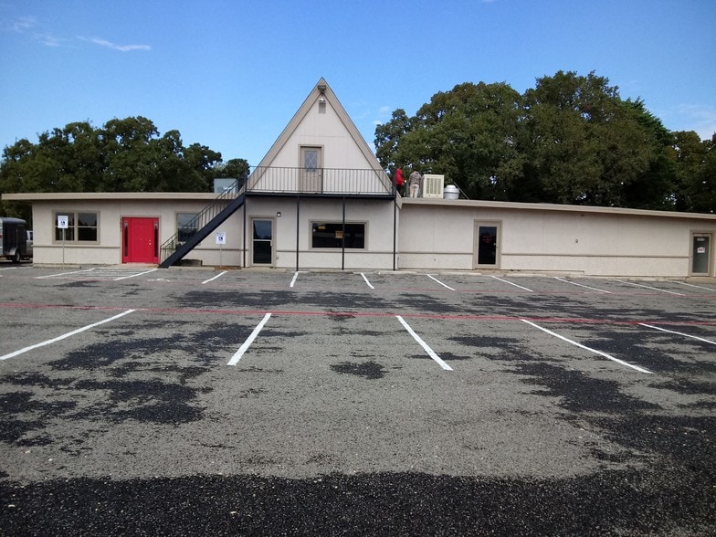 3601 E Hwy 67, Cleburne, TX à louer - Photo de l’immeuble – Image 2 sur 9