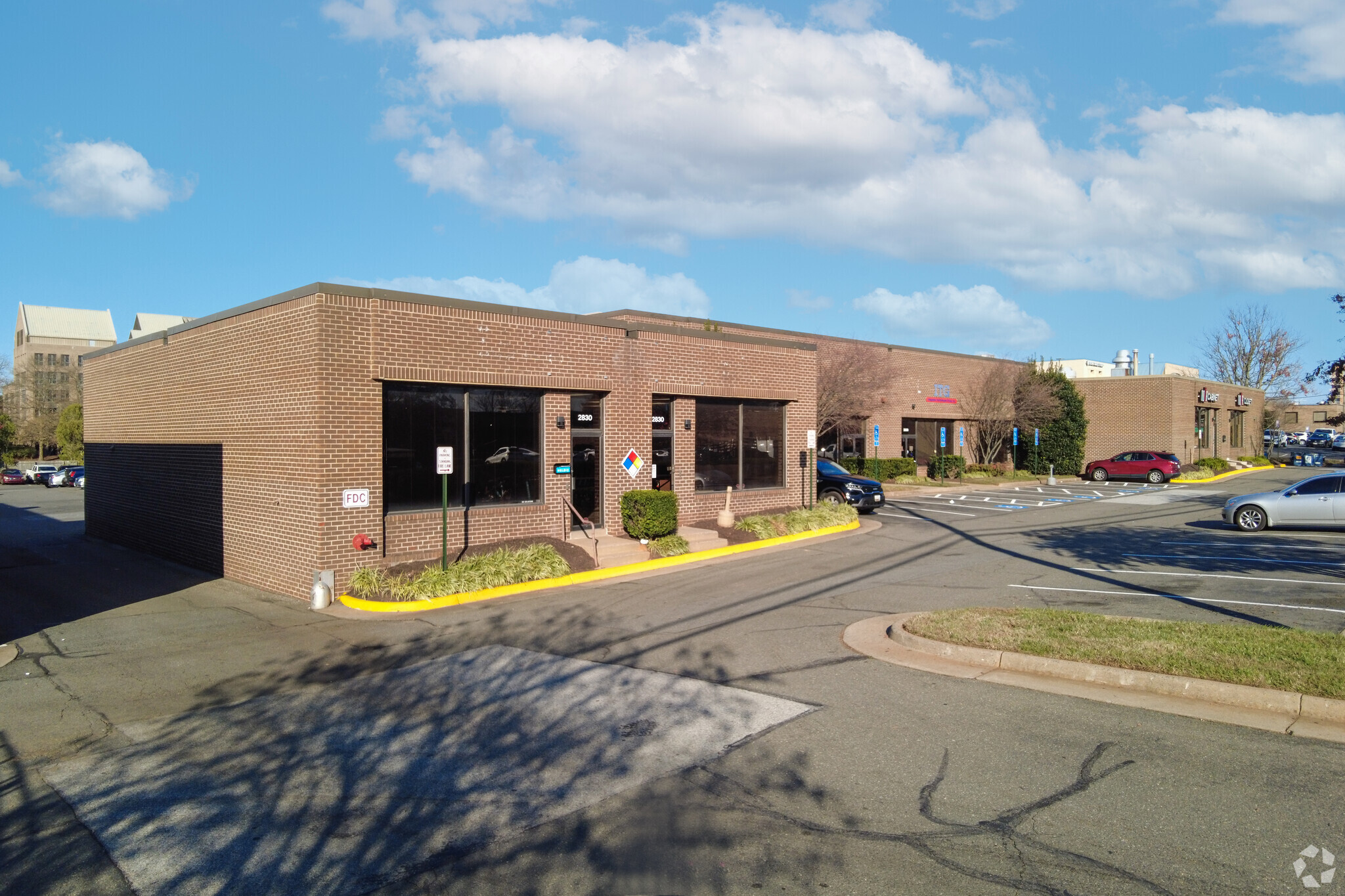 2824-2830 Dorr Ave, Fairfax, VA à louer Photo de l’immeuble– Image 1 sur 4