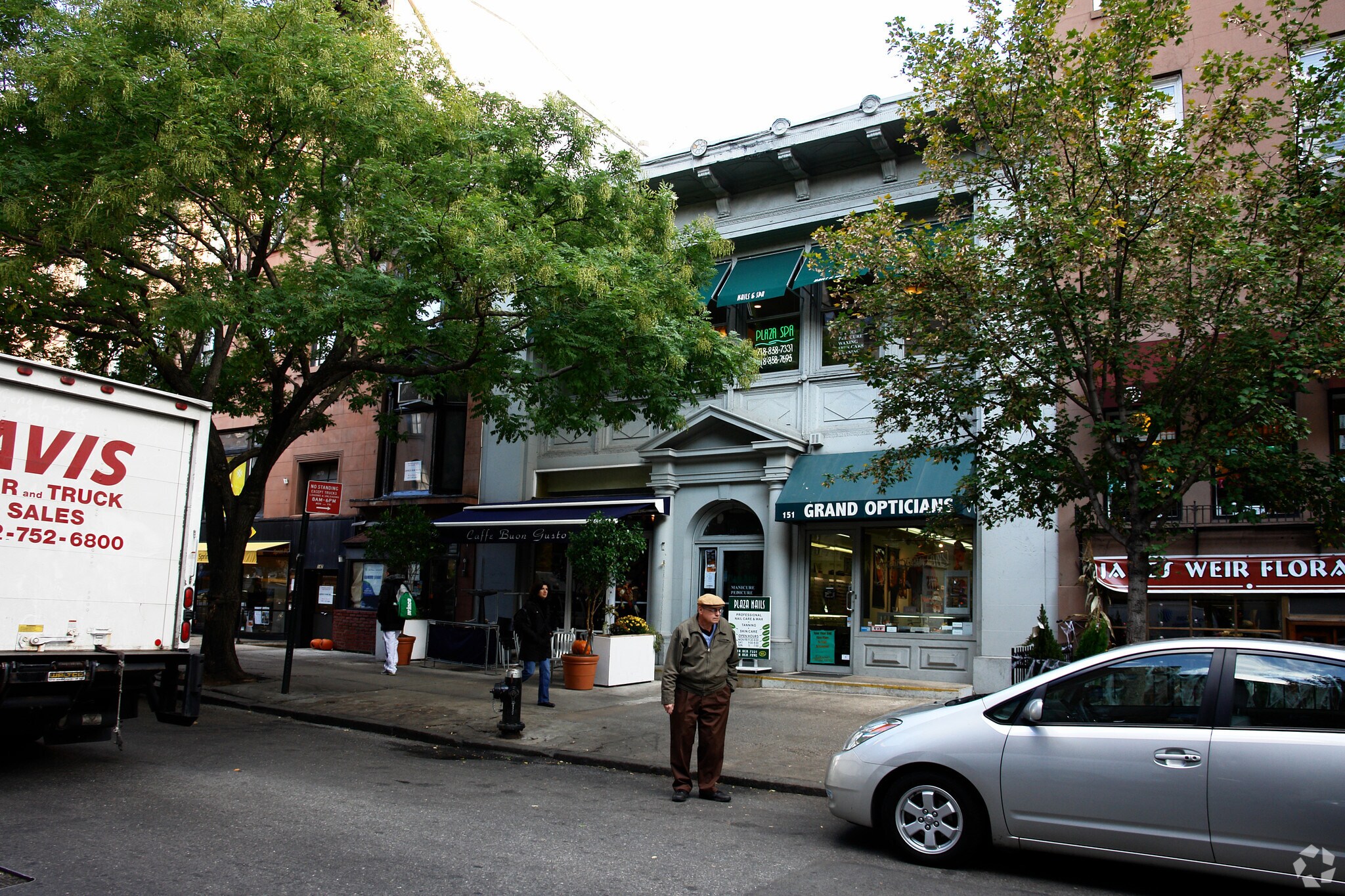 151 Montague St, Brooklyn, NY à louer Photo principale– Image 1 sur 5