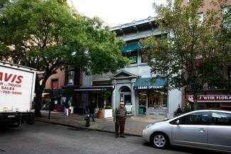 Plus de détails pour 151 Montague St, Brooklyn, NY - Local commercial à louer