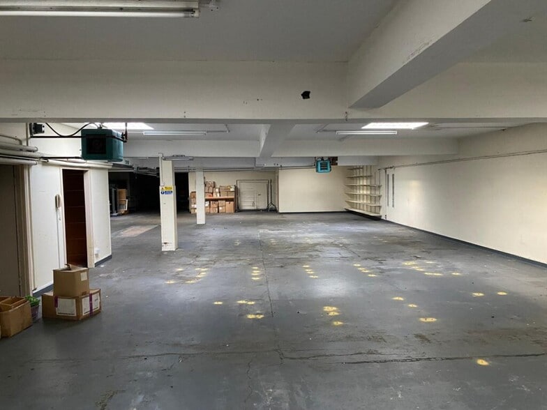 132-140 High St, Montrose à vendre - Photo intérieure – Image 3 sur 6