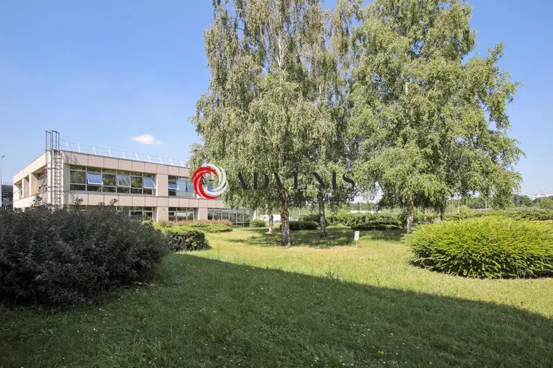 Bureau dans Roissy-en-France à louer - Photo de l’immeuble – Image 3 sur 5