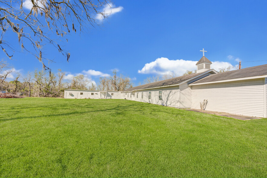 3922 County Road 353, Brazoria, TX à vendre - Photo de l’immeuble – Image 3 sur 58