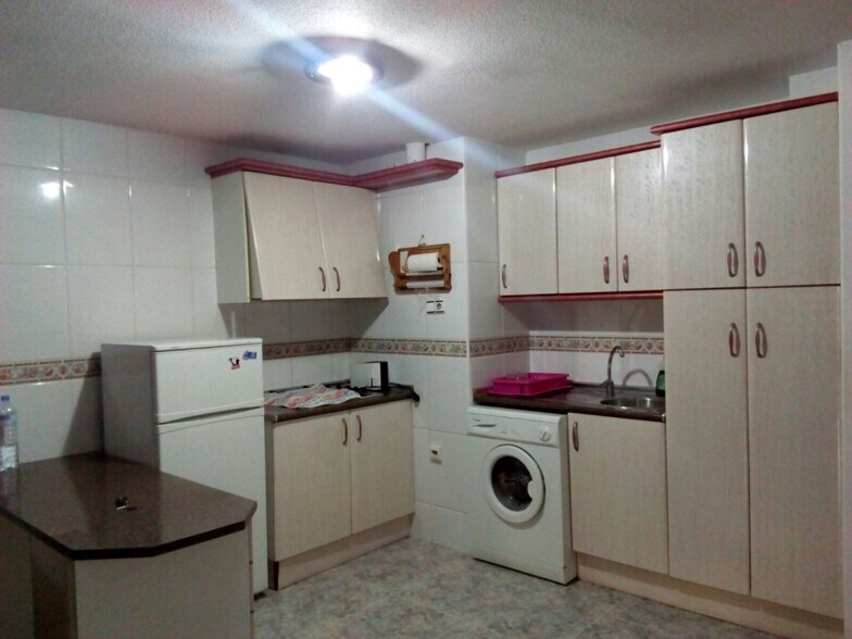 Bureau dans El Ejido à vendre - Photo de l’immeuble – Image 2 sur 7