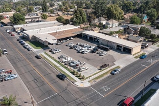 Plus de détails pour 421-425 N E St, Madera, CA - Local commercial, Local d'activités à louer