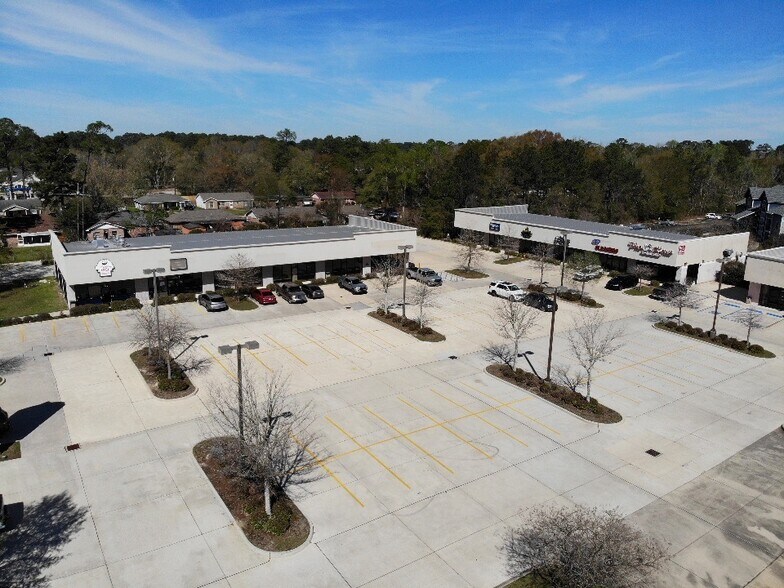 730 Brownswitch Rd, Slidell, LA à louer - Photo de l’immeuble – Image 3 sur 10
