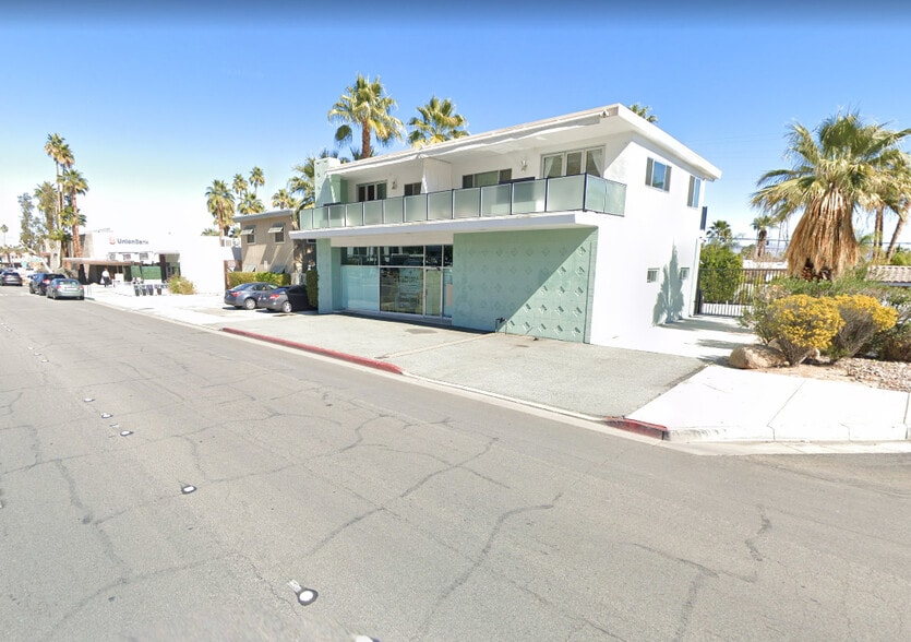 560-562 S Indian Canyon Dr, Palm Springs, CA à louer - Photo principale – Image 1 sur 40