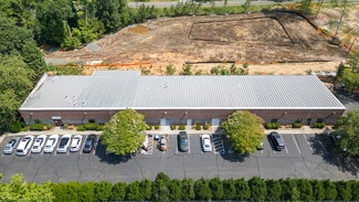 Plus de détails pour 600 Meadowlands Dr, Hillsborough, NC - Local d'activités à louer