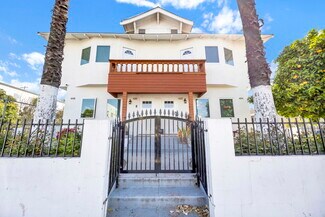 Plus de détails pour 648 W 30th St, Los Angeles, CA - Logement à vendre