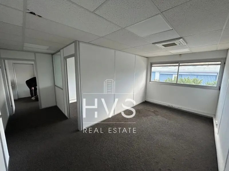 Bureau dans Aix-en-Provence à louer Photo intérieure– Image 1 sur 4