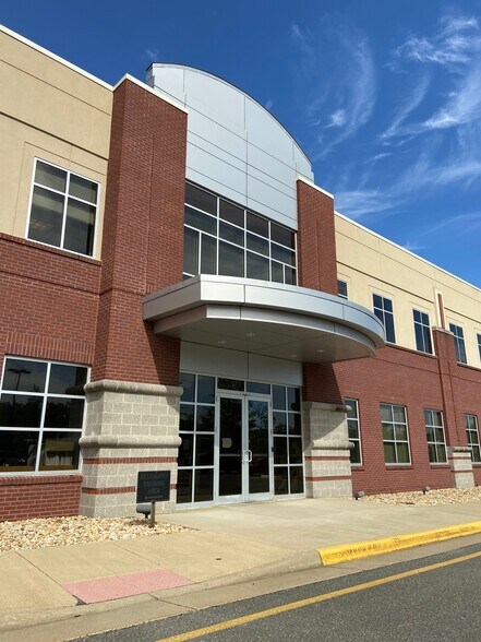 39 Tech Pky, Stafford, VA à louer - Photo de l’immeuble – Image 3 sur 11