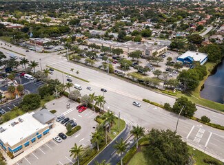 Plus de détails pour 3825-3869 W Hillsboro Blvd, Deerfield Beach, FL - Local commercial à louer