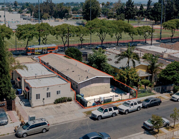 1159 E 64th St, Los Angeles, CA à vendre - Photo principale – Image 1 sur 11